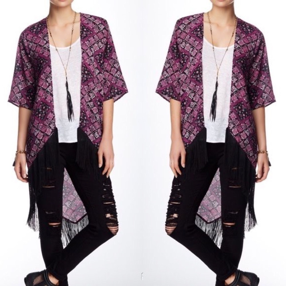 Romeo + Juliet Couture | Size Small Printed Kimono
